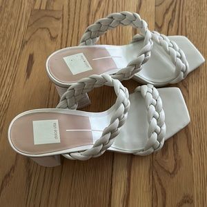 Dolce Vita Paily Heals Sandals size 10, cream
